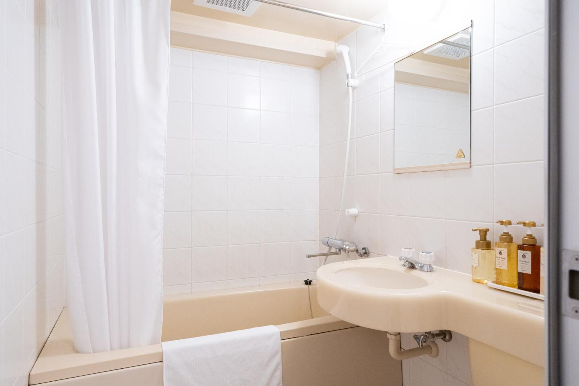 Sapporo Clark Hotel Экстерьер фото